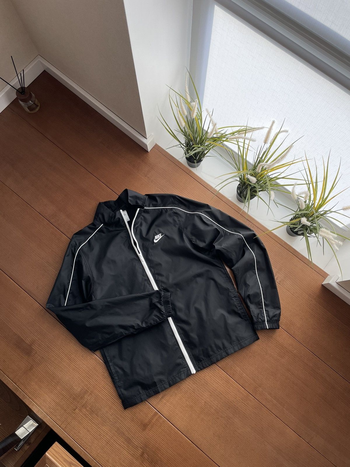 Designer × Nike Vintage Nike Swoosh Drill Nylon Tracking Track Jacket Bomber Size US M / EU 48-50 / 2 - 2 Thumbnail