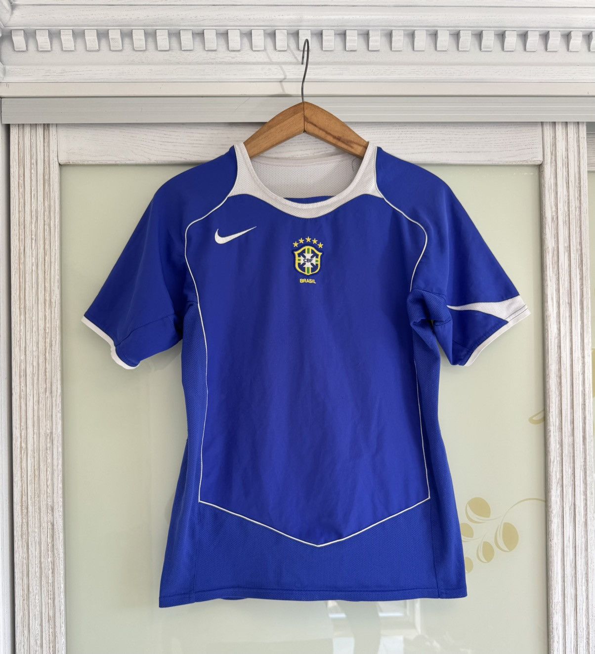 Nike Brazil 2004-2005 Away Soccer Jersey Football Kit Shirt Size US XS / EU 42 / 0 - 1 Thumbnail