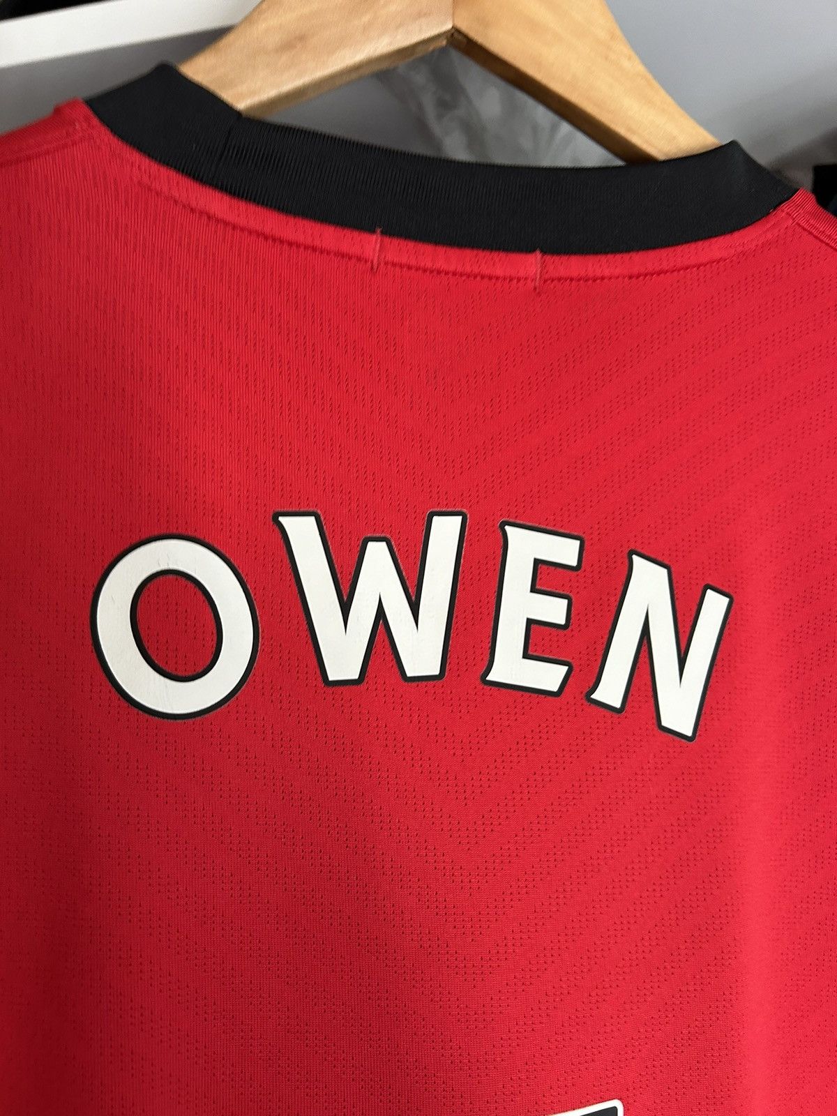 Nike Nike Manchester United 2009 2010 OWEN 7 soccer jersey Size US M / EU 48-50 / 2 - 6 Thumbnail