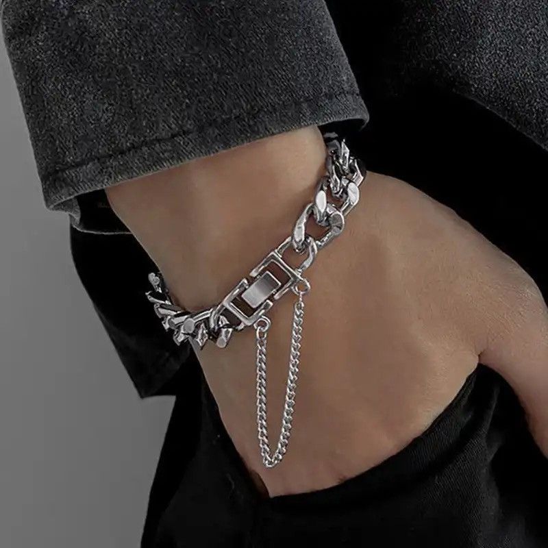 Jewelry × Vintage Stainless Steel Metal Chains Bracelet Cuban Link Wristband Size ONE SIZE - 1 Thumbnail