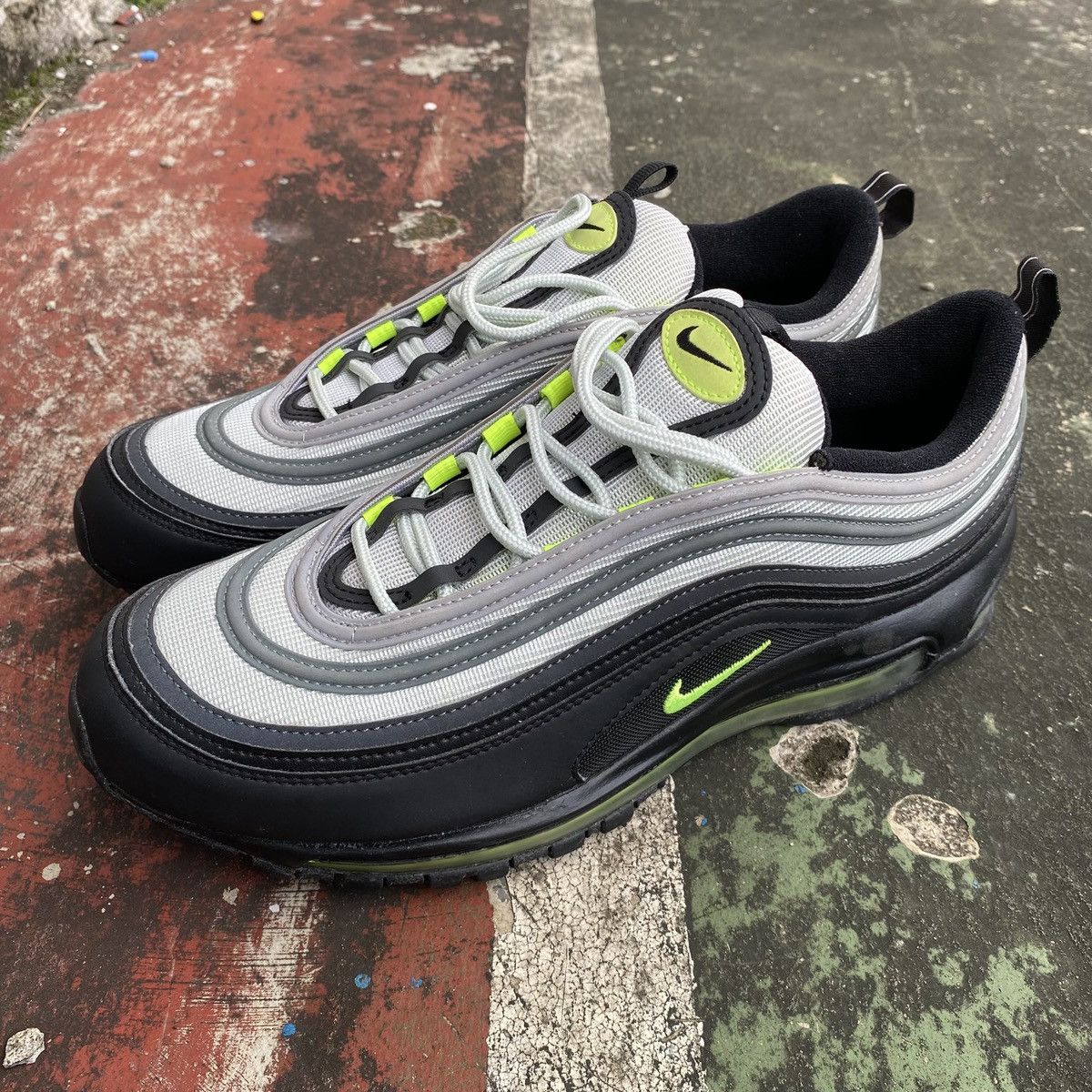 Nike Nike airmax 97 icons neon Size US 11.5 / EU 44-45 - 1 Thumbnail