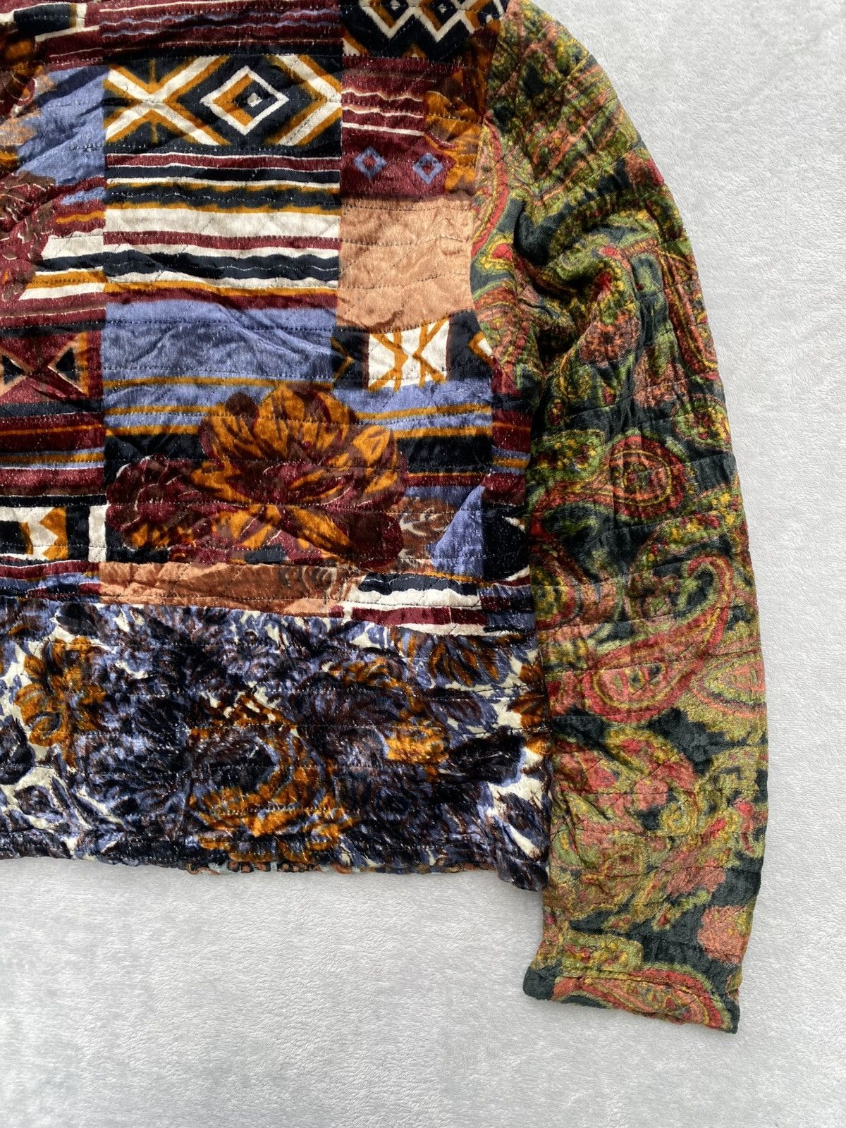 Vintage 1980s El-saad Copenhagen Indian Tapestry Velvet Jacket Size M / US 6-8 / IT 42-44 - 11 Thumbnail