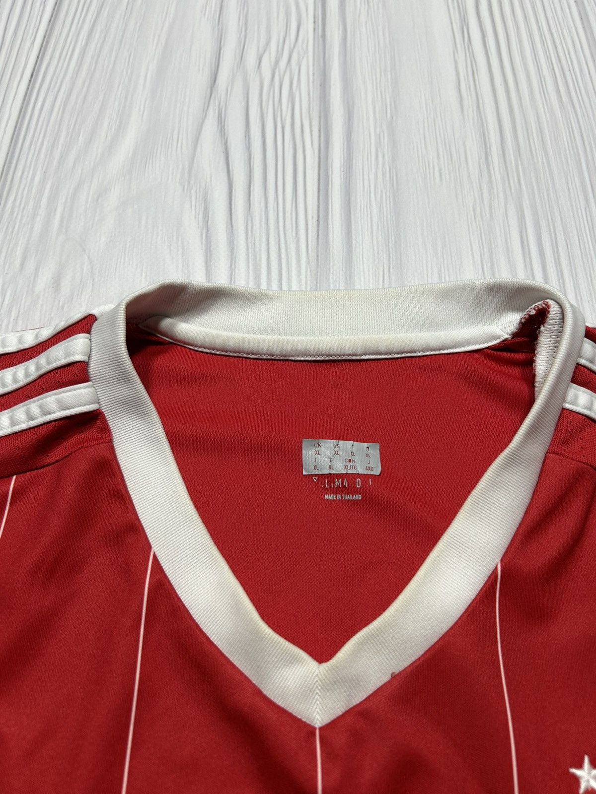 Adidas Nottingham Forest 2017-18 #19 ZANA Home Soccer Jersey XL Size US XL / EU 56 / 4 - 12 Thumbnail