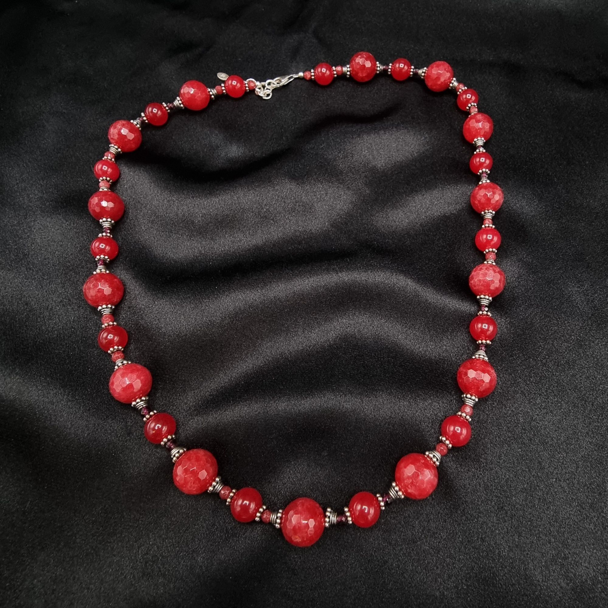 Vintage Rare Find Dyed Red Quartz Beaded BARSE Signed 925 Sterling S Size ONE SIZE - 4 Thumbnail
