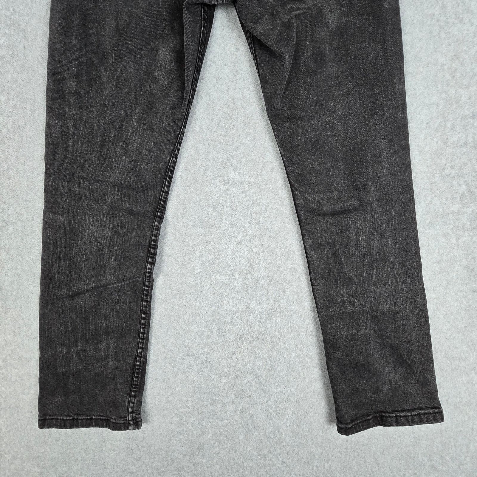 Levi's Levi's 514 Mens 27x28 Black Straight Fit Jeans Size US 27 - 9 Thumbnail
