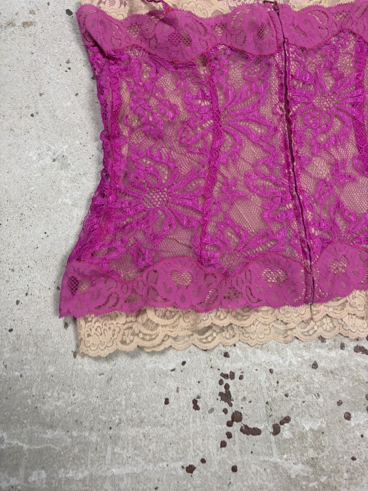 Dolce & Gabbana Vintage 2000s Dolce & Gabbana Pink & Beige Lace Corset Top Size M / US 6-8 / IT 42-44 - 14 Thumbnail