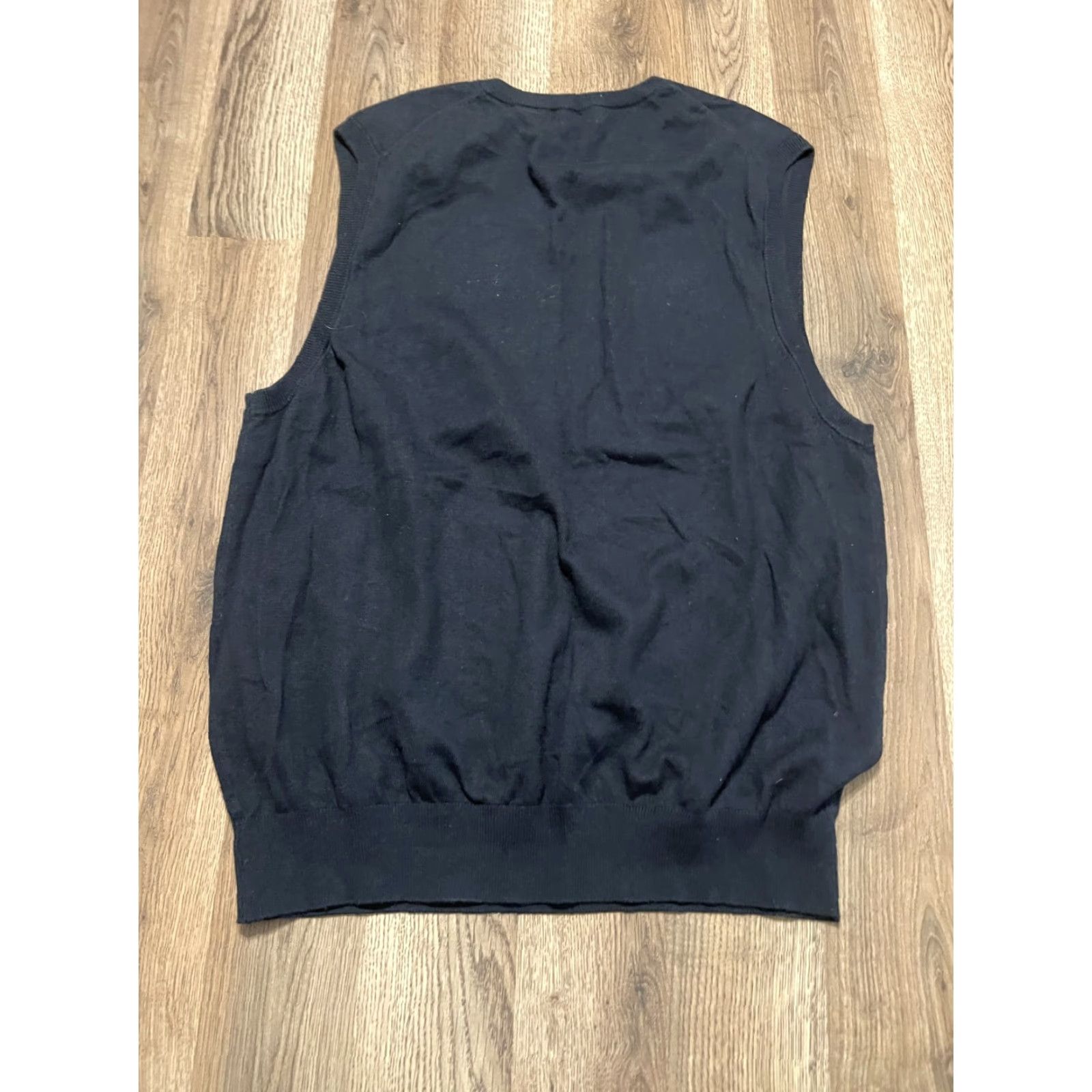 Izod IZOD Sweater Vest, Men's XL, Black, Pullover, V-Neck, Sleeveless, Knit, Golf, Casual, Preppy, Regular Fit, Logo, IZOD, Vest Sleeveless Black XL Mens Size US XL / EU 56 / 4 - 2 Thumbnail