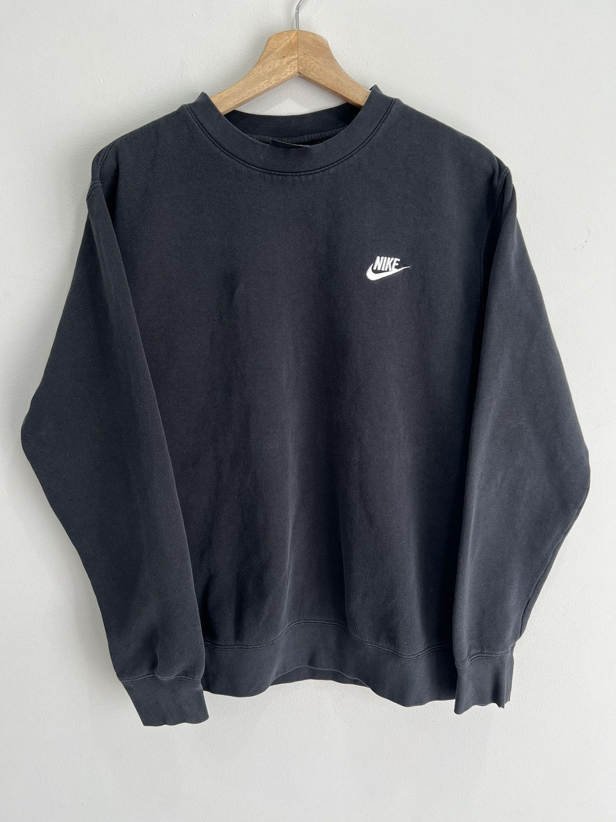 Nike × Vintage Vintage Nike Sweater Sweatshirt Size US L / EU 52-54 / 3 - 1 Thumbnail