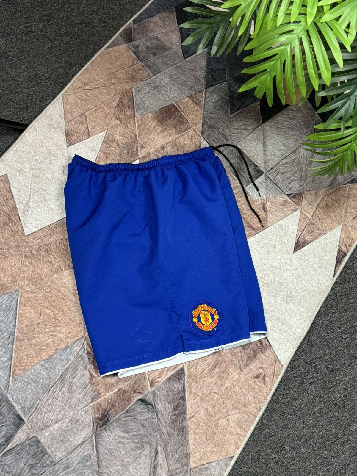 Nike Manchester United Shorts Nike Vintage Football Size L Size US 34 / EU 50 - 2 Thumbnail
