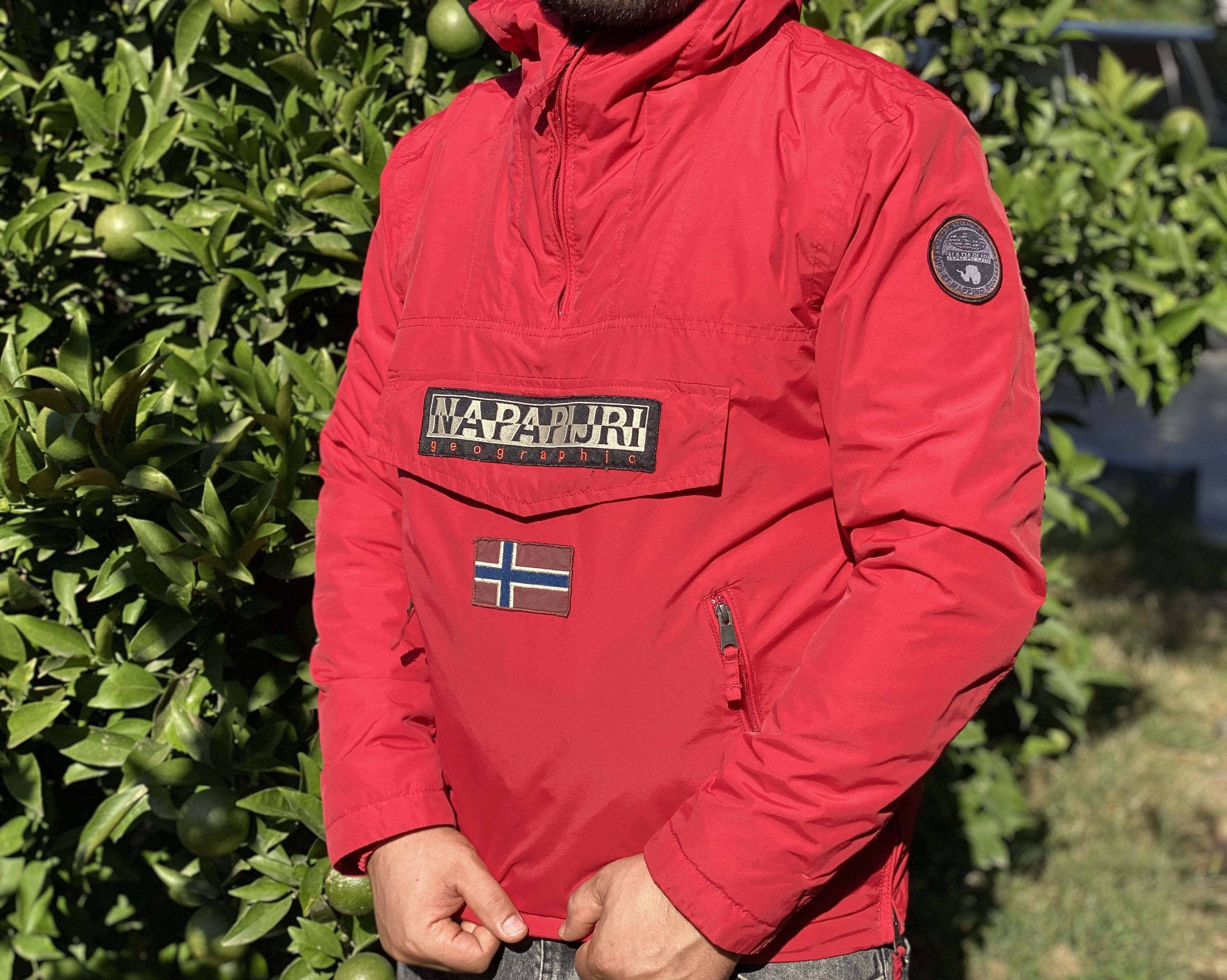 Napapijri Napapijri Skidoo Taped Seams Bomber Windbreaker Size S 44 46 Size US S / EU 44-46 / 1 - 1 Thumbnail