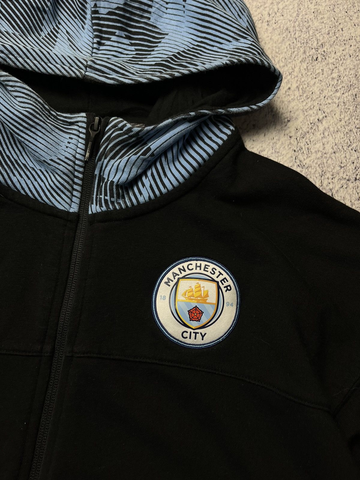 Puma Vintage Puma Manchester Citi Zip Up Hoodie Size US M / EU 48-50 / 2 - 10 Thumbnail