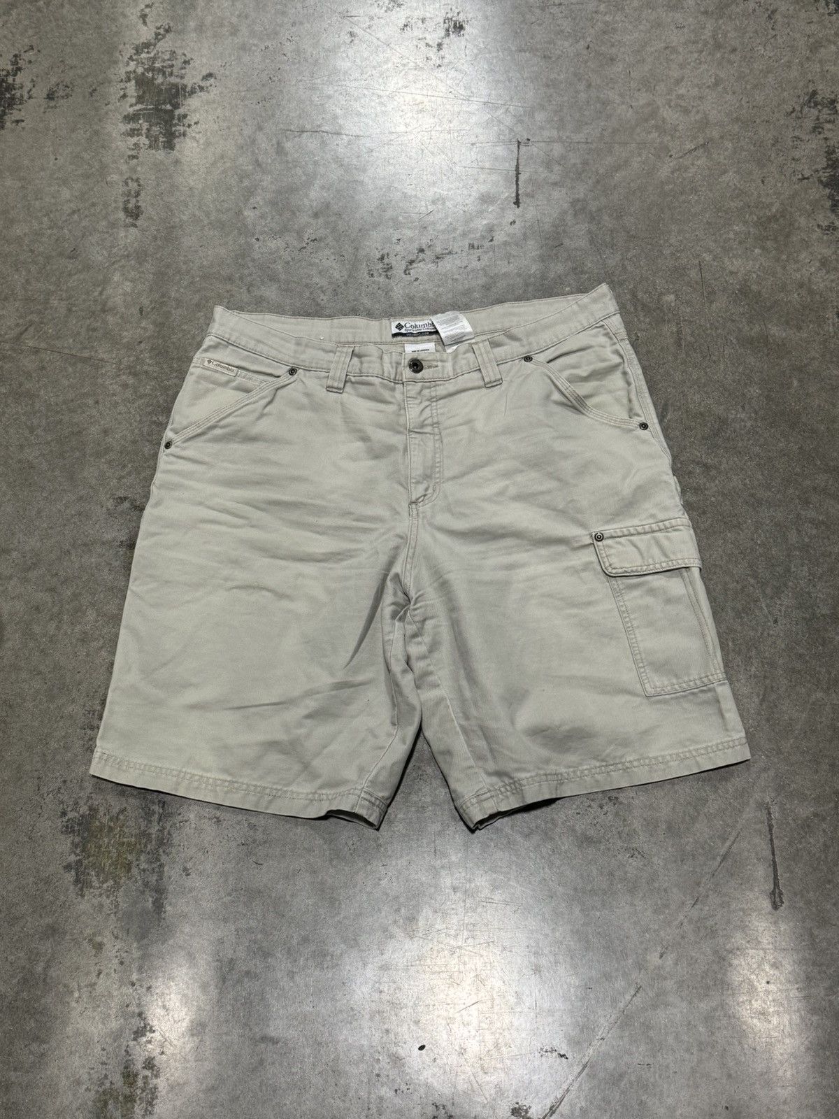 Columbia × Vintage Vintage Columbia Sportswear Carpenter Shorts 38 Size US 38 / EU 54 - 3 Thumbnail