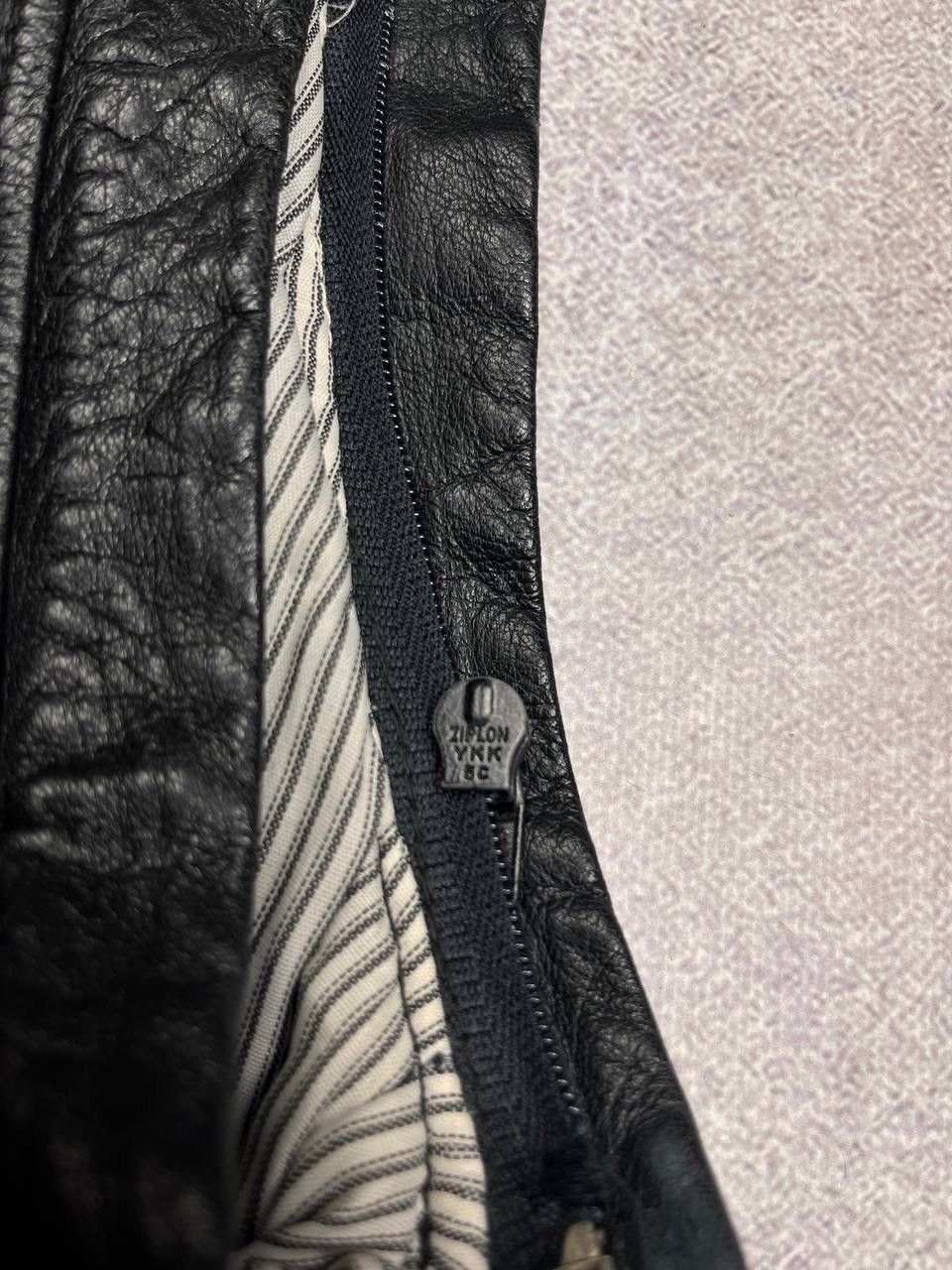 Genuine Leather × Vintage Vintage Genuine Leather Black Avantgarde Moto Vest Y2K L Size US L / EU 52-54 / 3 - 5 Thumbnail