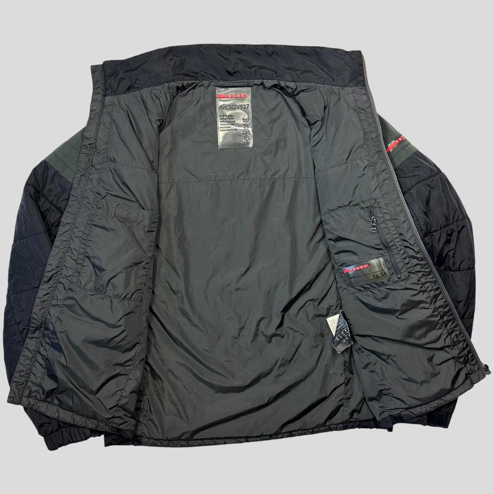 Prada Prada Sport 2009 Nylon Panelled Technical Puffer Jacket - L Size US L / EU 52-54 / 3 - 7 Thumbnail