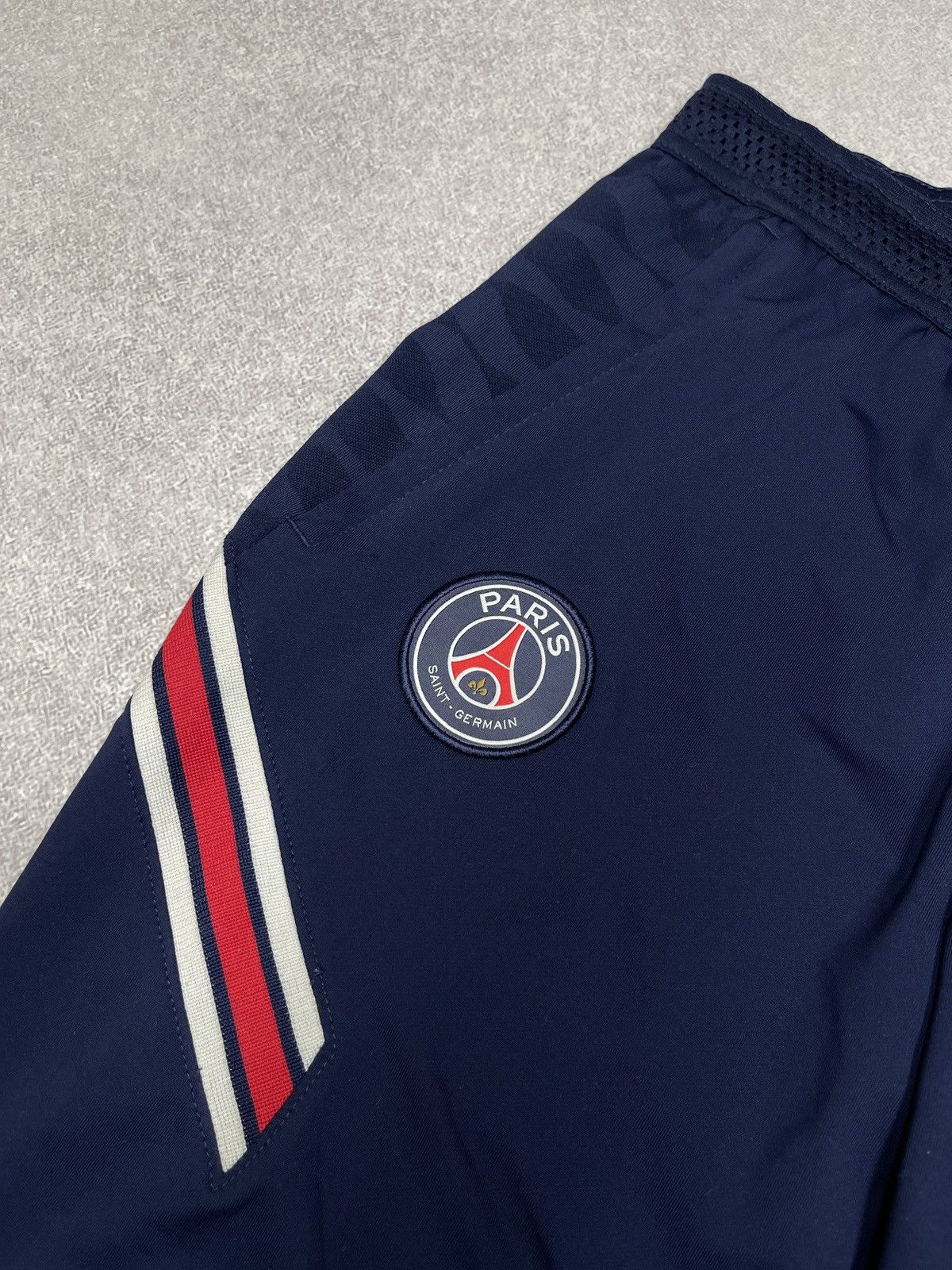 Jordan Brand Mens Nike Jordan PSG Football Sweatpants Navy Y2K Soccer Size US 30 / EU 46 - 4 Thumbnail