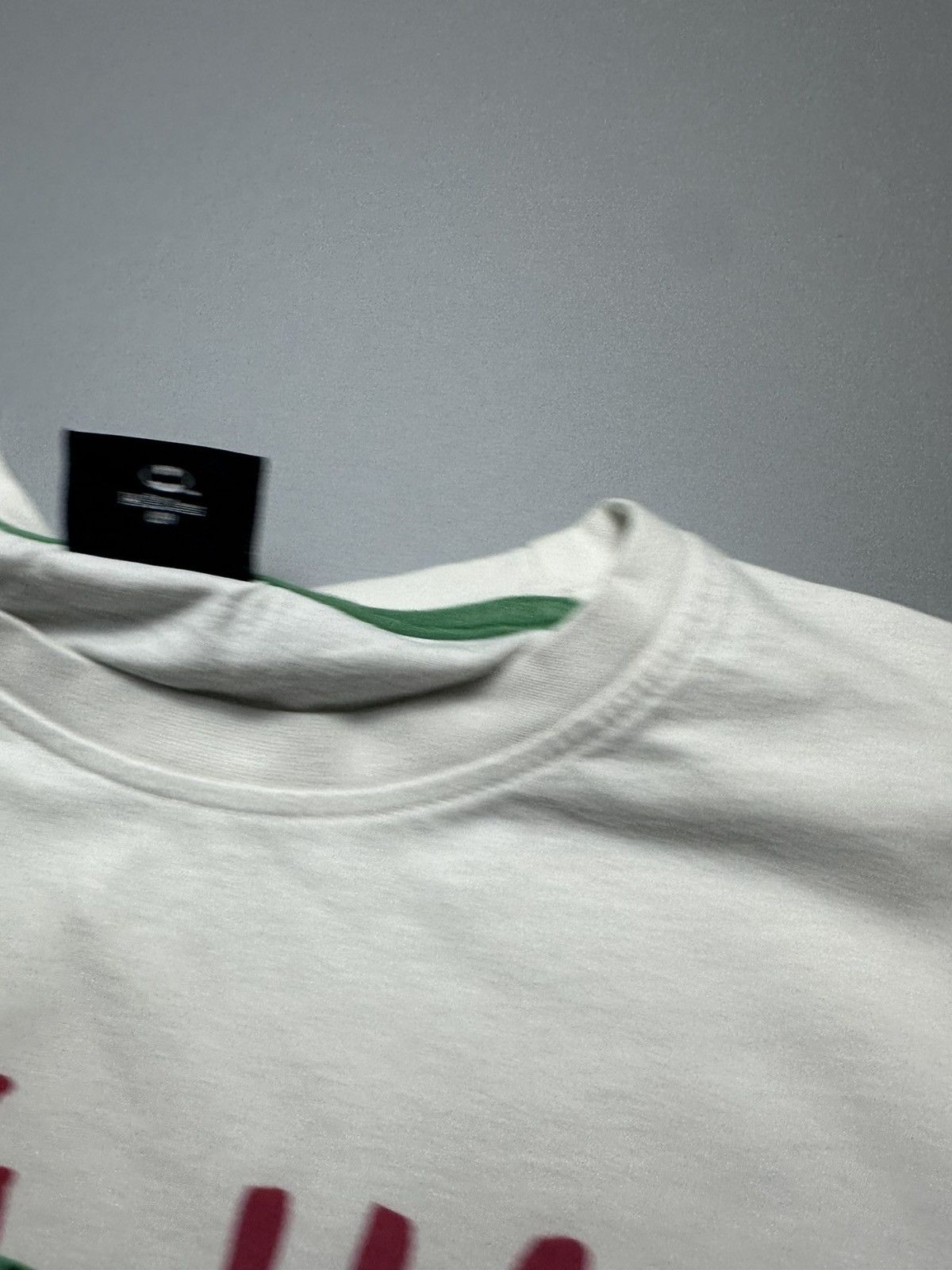 Other Dark Knight 2008 Heath Ledger “Joker” tee size L, good cond Size US L / EU 52-54 / 3 - 13 Thumbnail