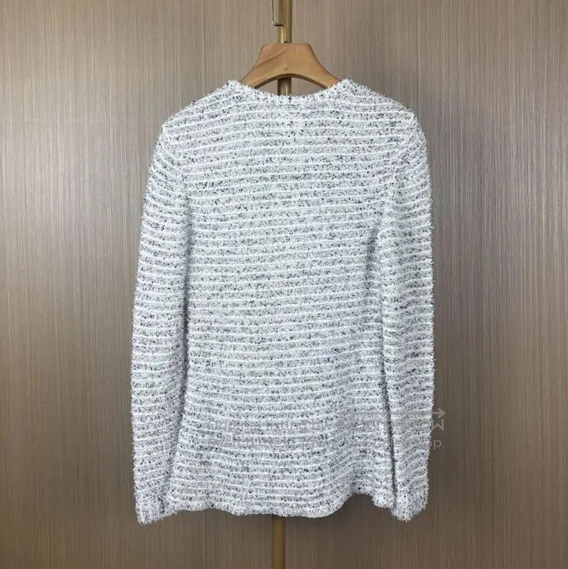 Chanel Chanel M Size Light Beige Pullover Sweater . Size M / US 6-8 / IT 42-44 - 2 Thumbnail