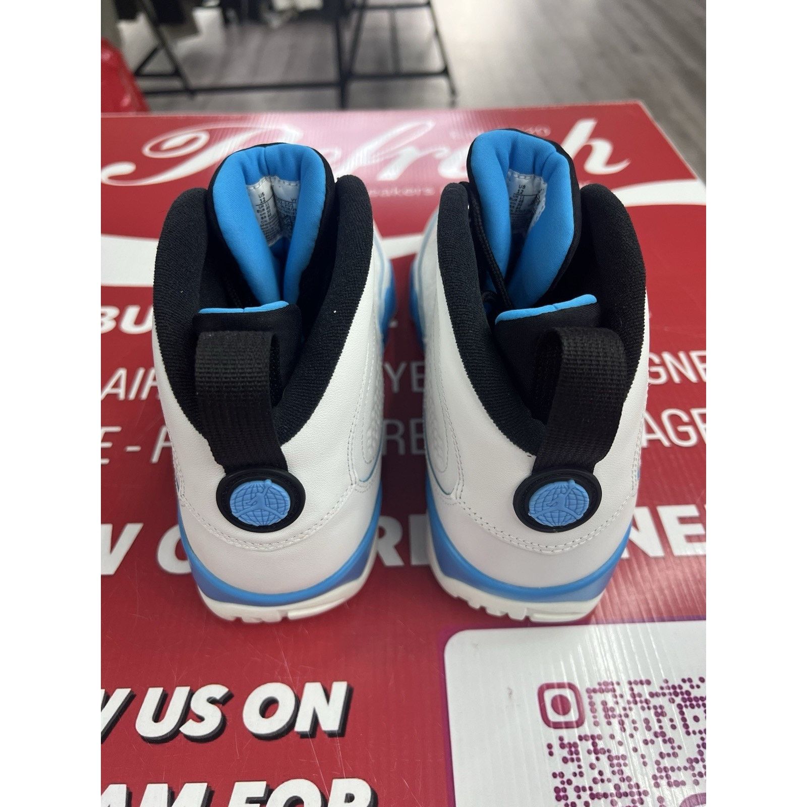 Jordan Brand Air Jordan 9 Retro Powder Blue (2024) Size 12 (F08992-101) Size US 12 / EU 45 - 5 Thumbnail