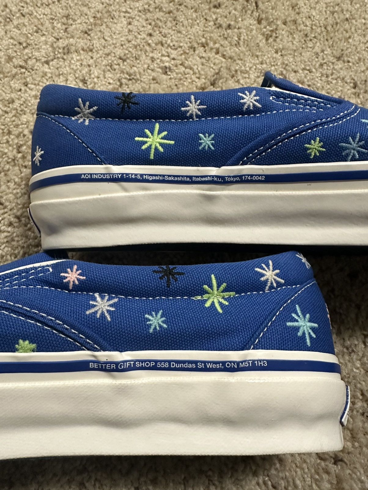 Other *RARE* AOI X VANS SLIP ON 98 EMBROIDERED SIZE 12 BLUE Size US 12 / EU 45 - 6 Thumbnail