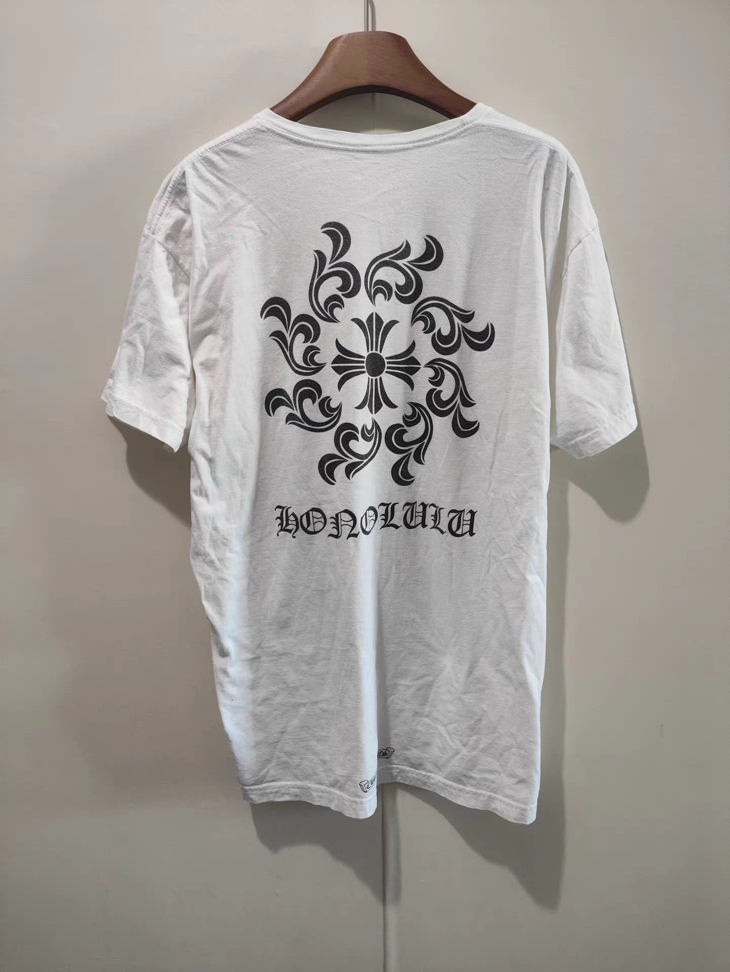 Chrome Hearts Chrome Hearts Hawaii Exclusive White Tee K13 Size US XL / EU 56 / 4 - 2 Thumbnail