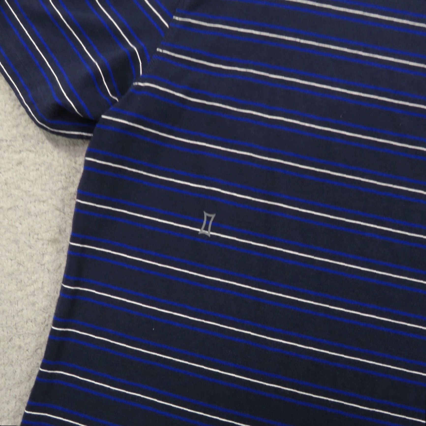Vintage Kit & Ace Shirt Men Medium Navy Blue White Striped Pima Modal Stretch V Neck Tee Size US M / EU 48-50 / 2 - 6 Thumbnail