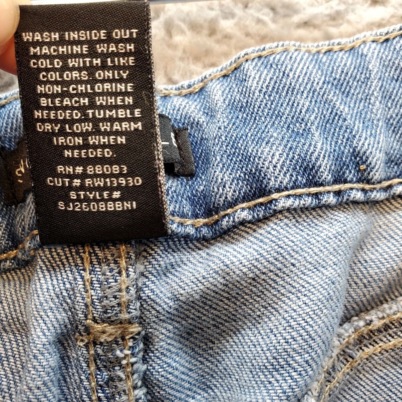 Denime Sincerely Jules Jeans Women's 1/25 Blue Denim Distressed Frayed Hem Flat Front Denim Jeans Size 1 Womens 25in Inseam Mens? Size 25" / US 0 / IT 36 - 7 Thumbnail