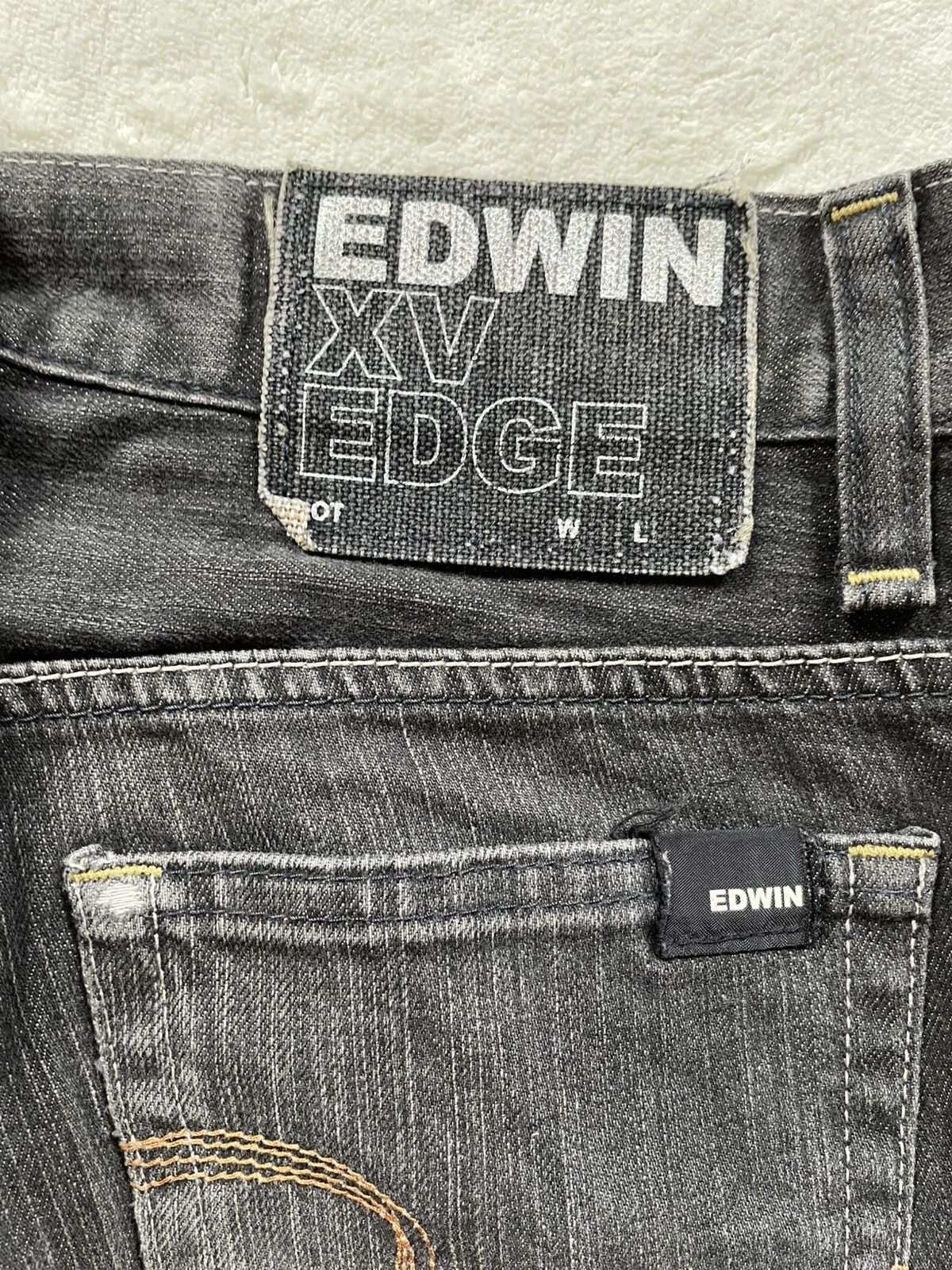 Edwin Vintage Edwin XV Edge Mudwash Dark Colour Denim Jeans Size US 29 - 18 Thumbnail