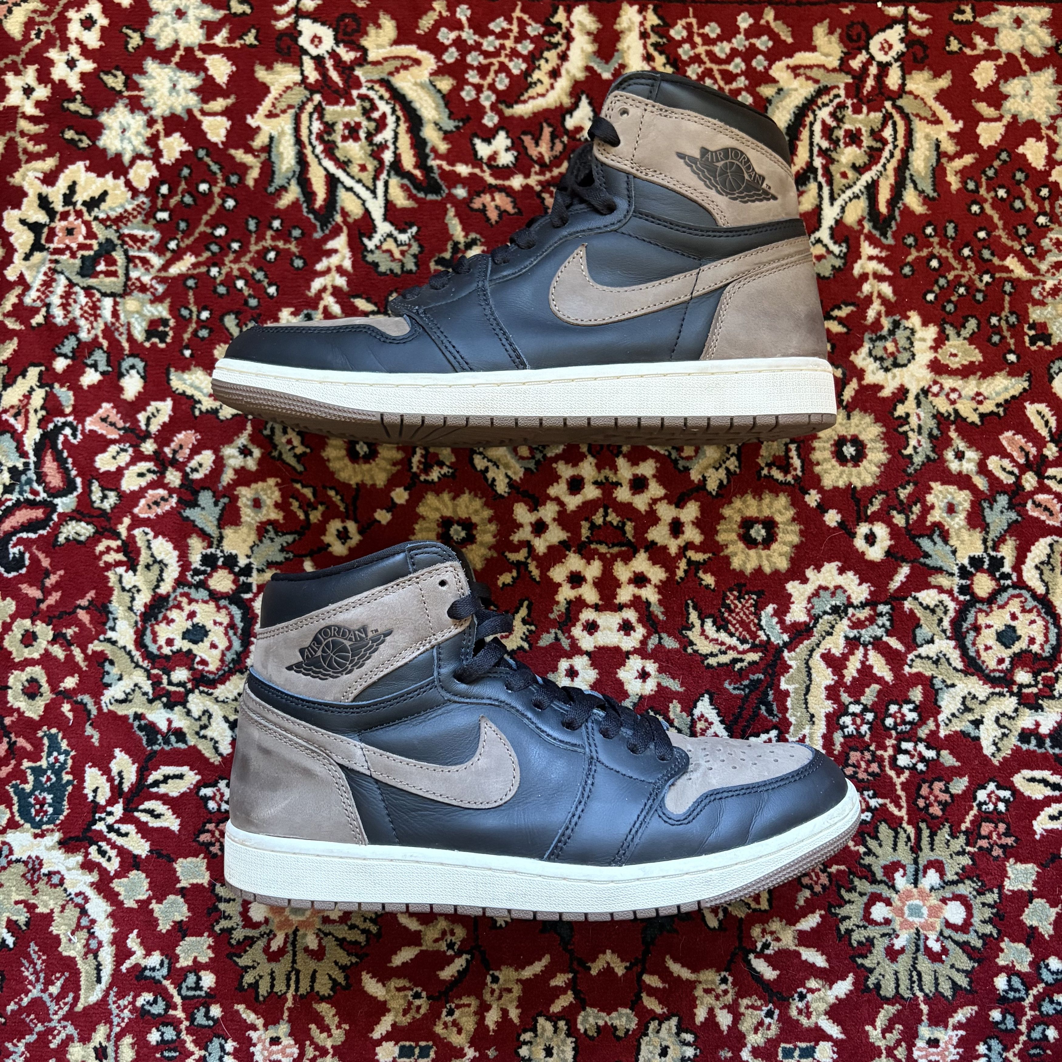 Jordan Brand Jordan 1 Retro High OG Palomino Size US 9 / EU 42 - 1 Thumbnail