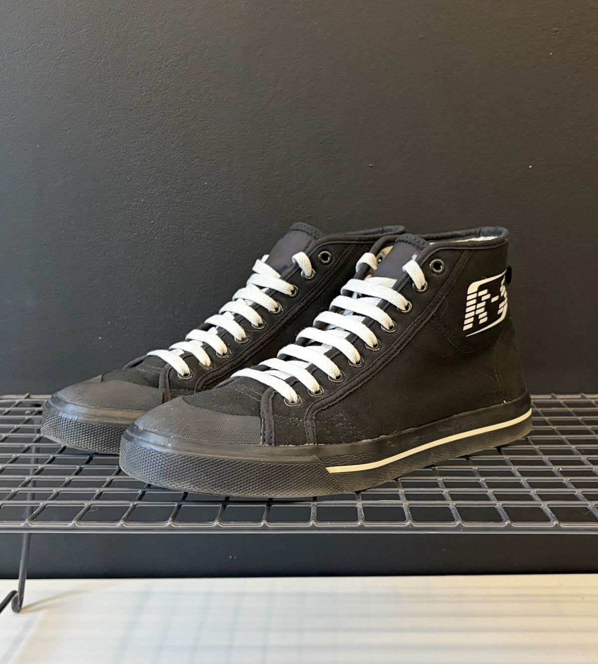 Adidas × Raf Simons Archive Raf Simons Matrix Spirit High - Black/ White - US 9 Size US 9 / EU 42 - 1 Thumbnail