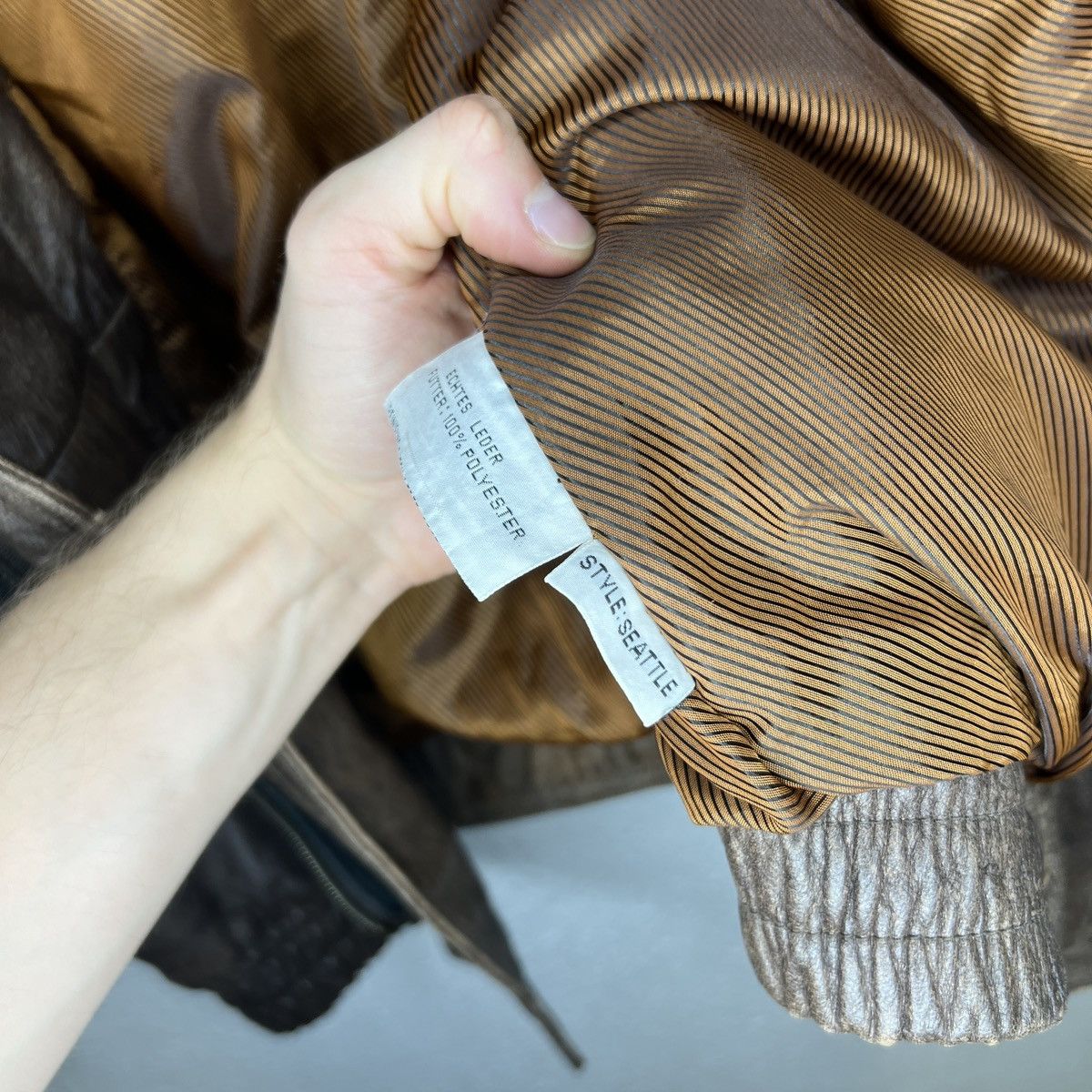 Leather Vintage Brown Leather Motor Biker Jacket Trucker Genuine Size US M / EU 48-50 / 2 - 9 Thumbnail