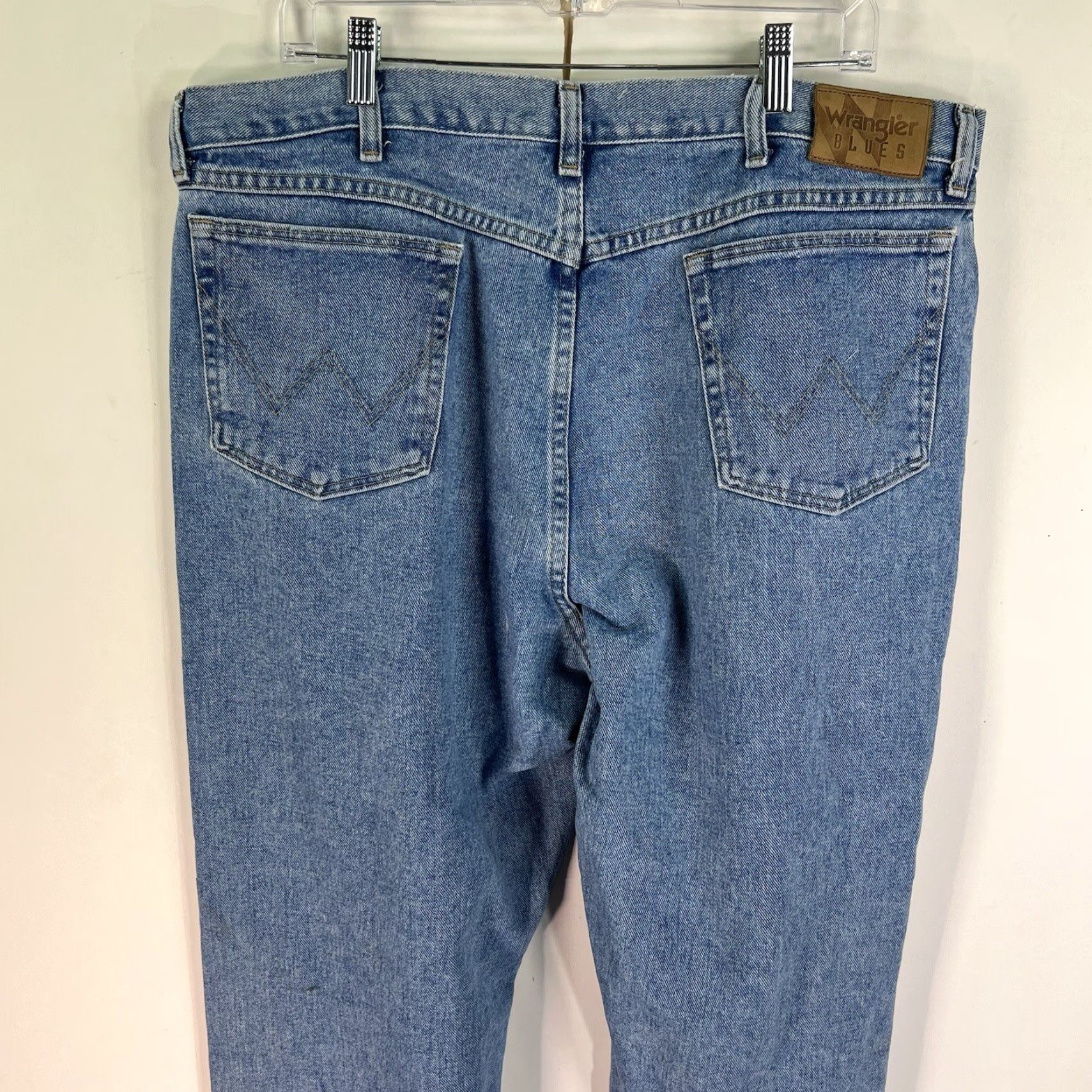 Wrangler VINTAGE Wrangler Genuine Blues Relaxed Fit Straight Leg Denim Jeans 40X32 Indigo Blue USA Mens Size US 40 / EU 56 - 5 Thumbnail