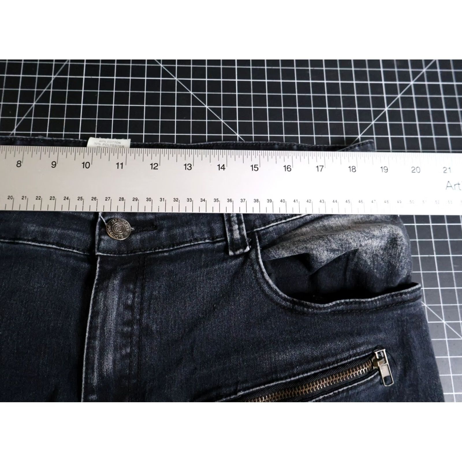 Akademiks VINTAGE Akademiks Jeans Men's 36 x 32 Black Denim Tapered Biker Low Rise Y2K VTG - 90s Grunge USA Mens Jeans Size US 36 / EU 52 - 5 Thumbnail
