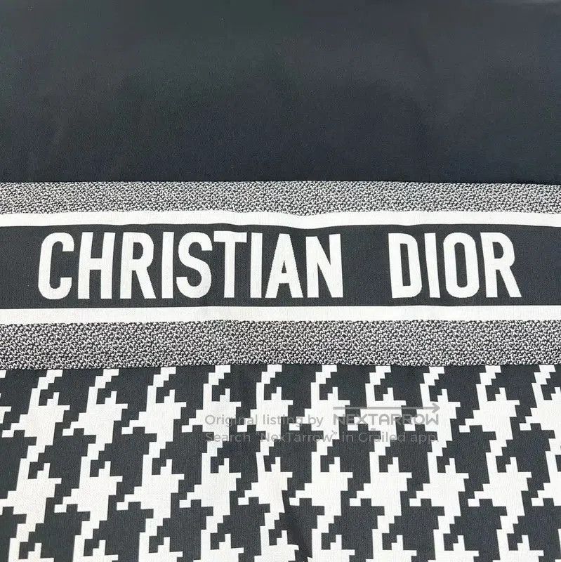 Dior Dior Black Nylon Houndstooth Short Down Jacket . Size XS / US 0-2 / IT 36-38 - 6 Thumbnail