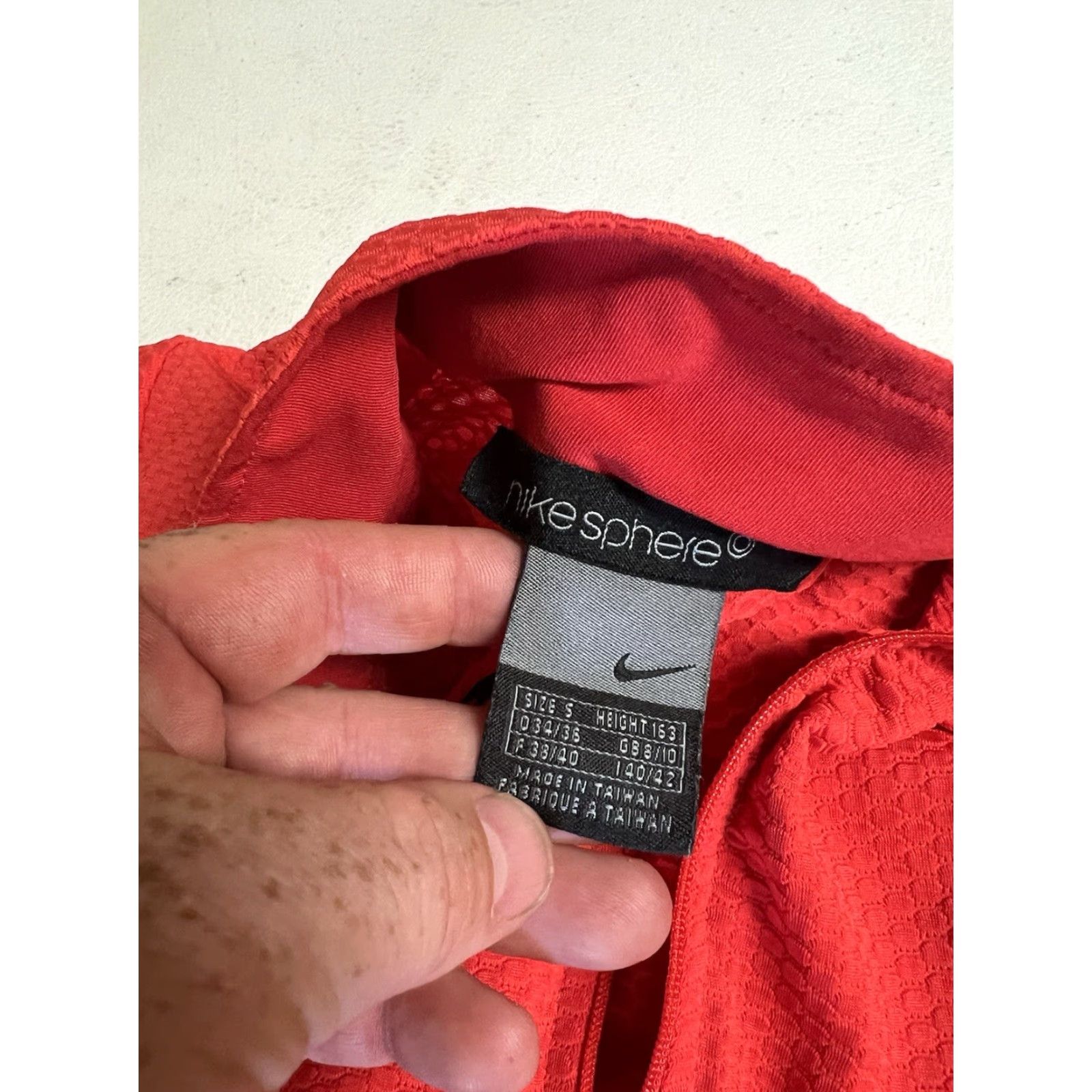 Nike Nike Therma Sphere Running Pullover Zip Women S Red Nike Therma Pullover Hoodie Jacket Outdoors Activewear Sports Running Size S / US 4 / IT 40 - 5 Thumbnail