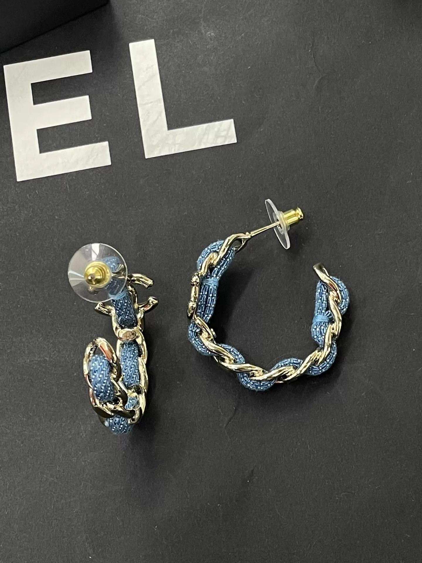 Chanel Chanel 25p Blue Denim Circle Earrings New With Box Size ONE SIZE - 5 Thumbnail