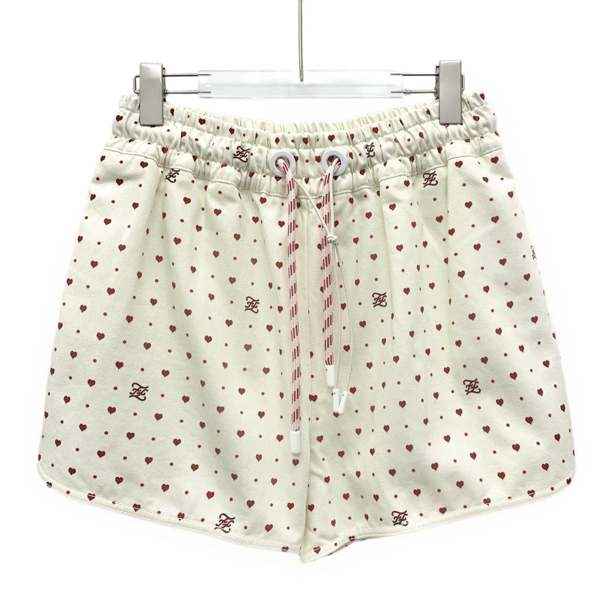 Fendi Fendi Beige All-over Heart Print Cotton Casual Shorts K26WX Size 26" / US 2 / IT 38 - 1 Thumbnail