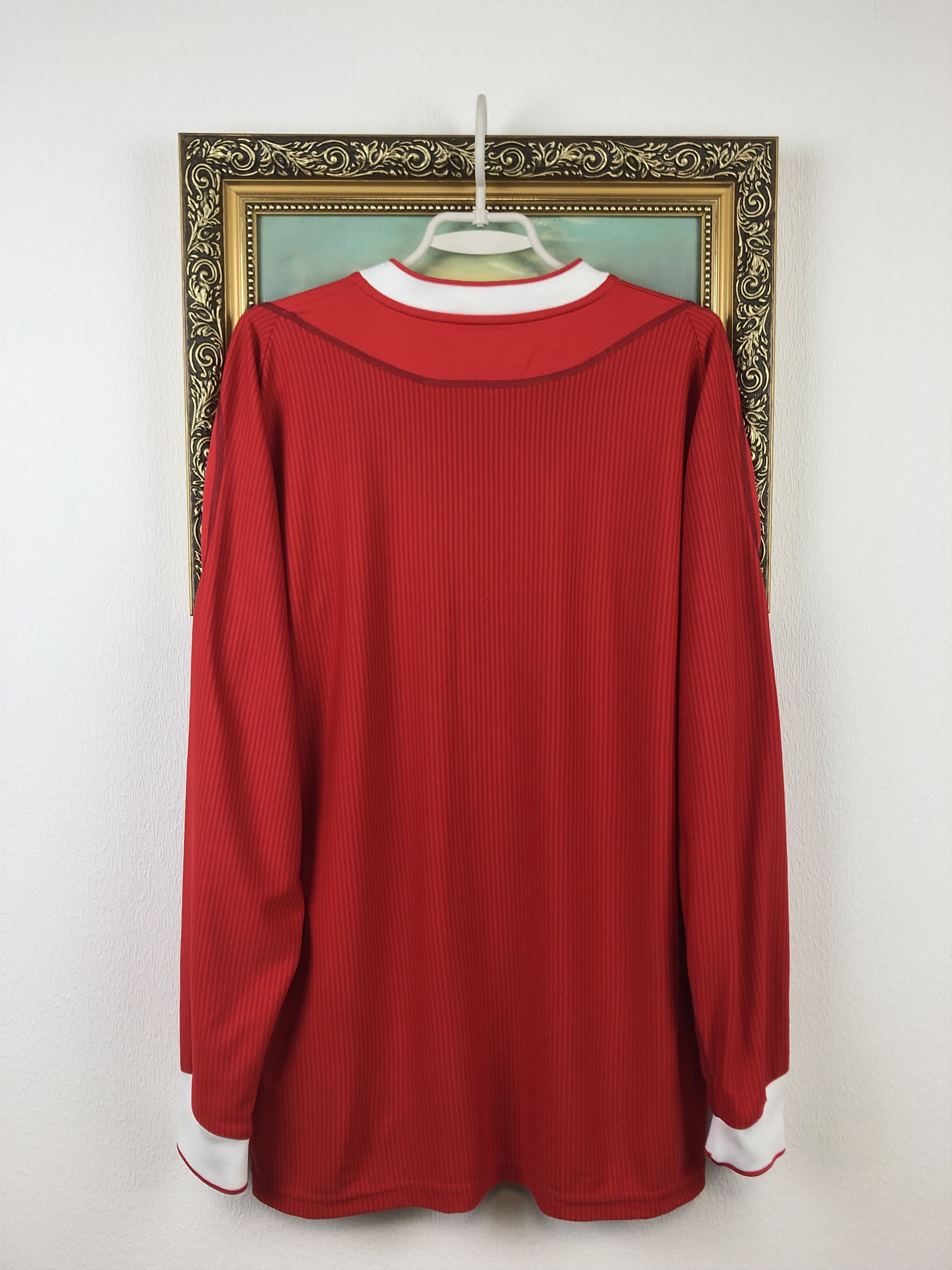 Vintage Liverpool football shirt 2002 Soccer Long Sleeve Jersey Rare Size US XL / EU 56 / 4 - 12 Thumbnail