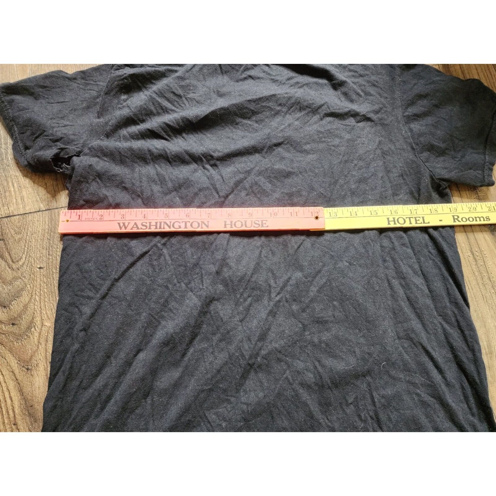 Bravado Red Hot Chili Peppers Mens Black Rock Band T Shirt Short Sleeve Distressed Retro Music Tee Cotton Size US M / EU 48-50 / 2 - 5 Thumbnail