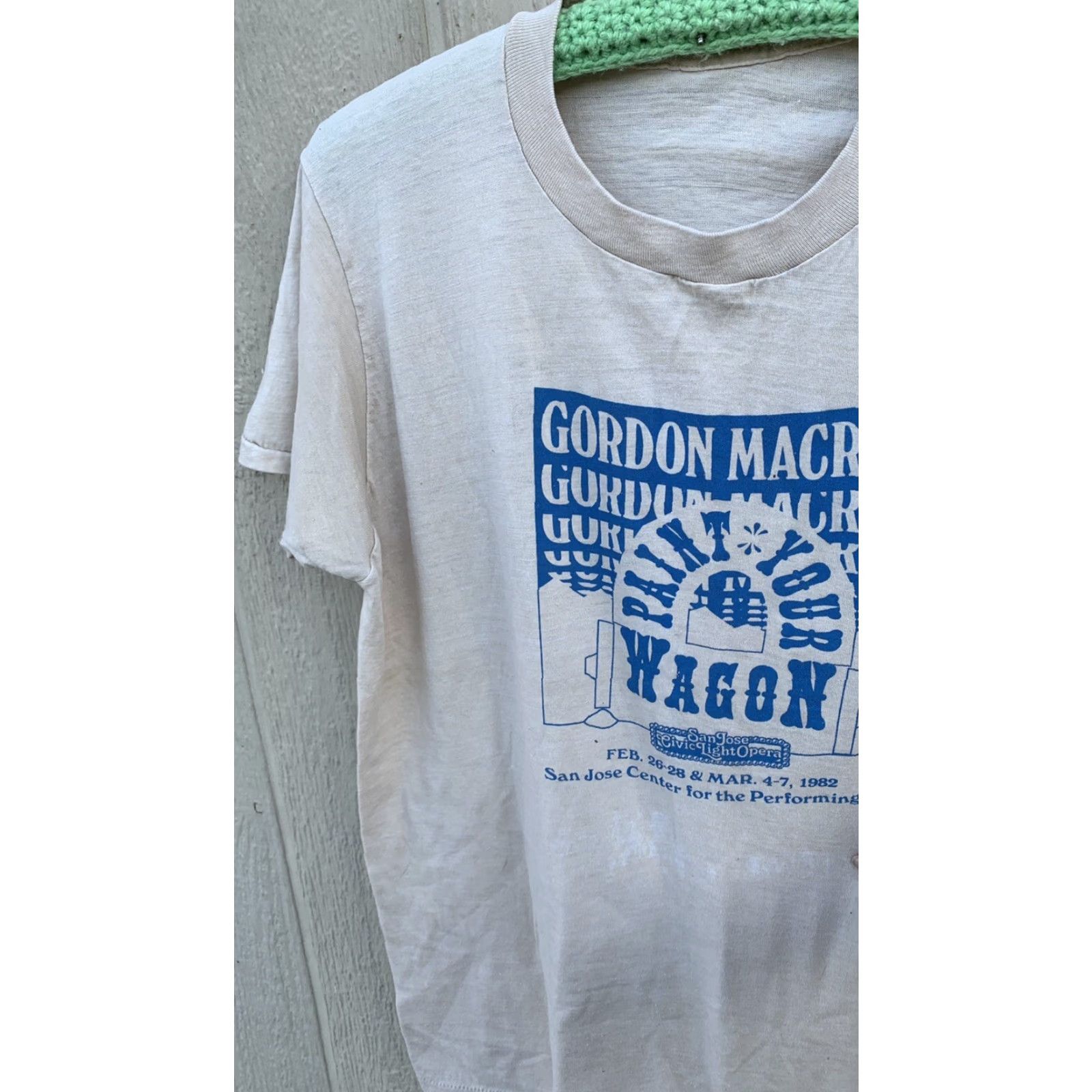 Vintage VINTAGE Gordon Macrae Paint Your Wagon San Jose Civic Light Opera 1982 t-shirt Men L Beige Graphic Tee 1980s Size US L / EU 52-54 / 3 - 7 Thumbnail