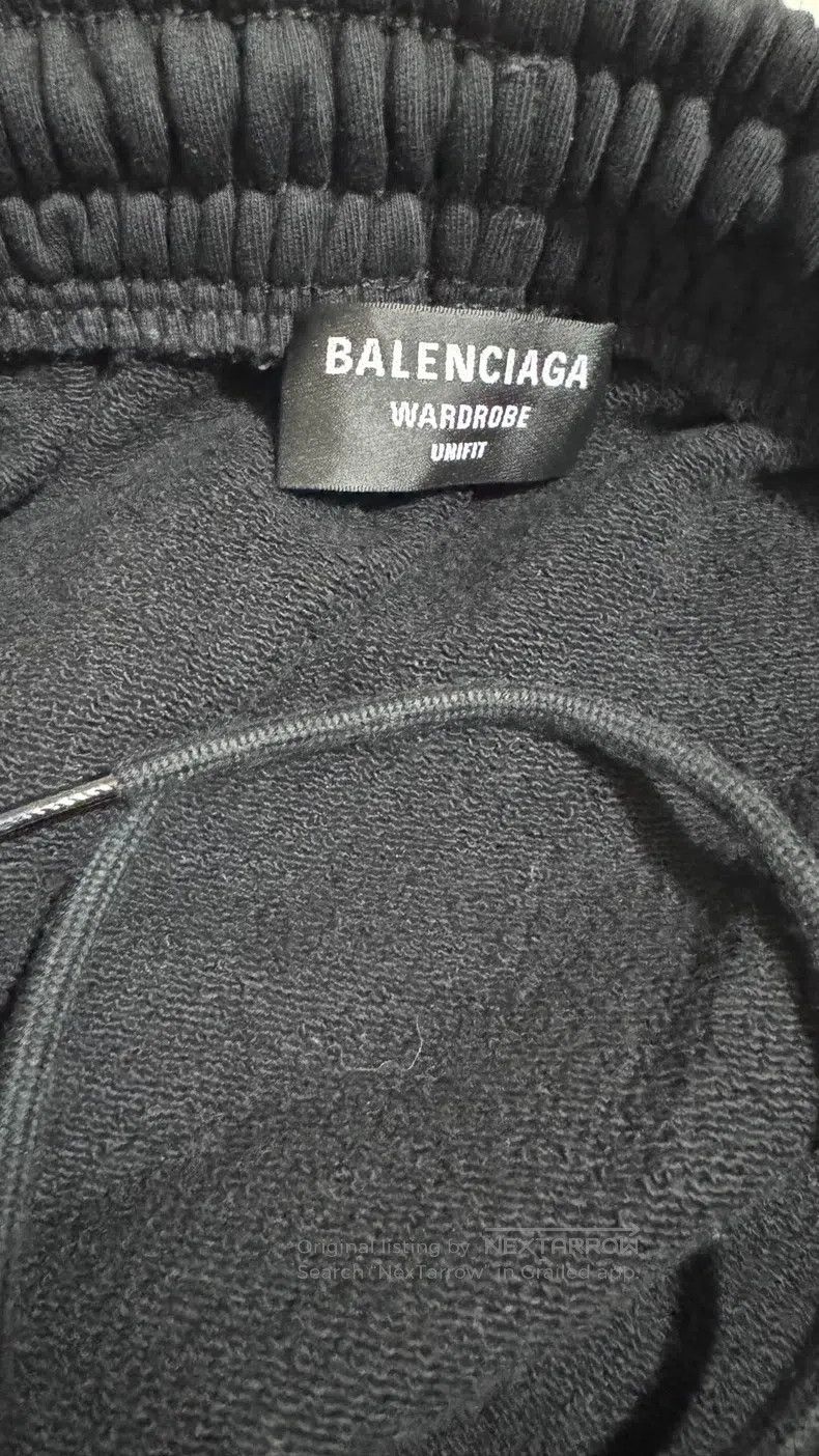 Balenciaga Balenciaga size S Waves Cola Embroidered Logo Sports Sweat Size US 27 - 3 Thumbnail