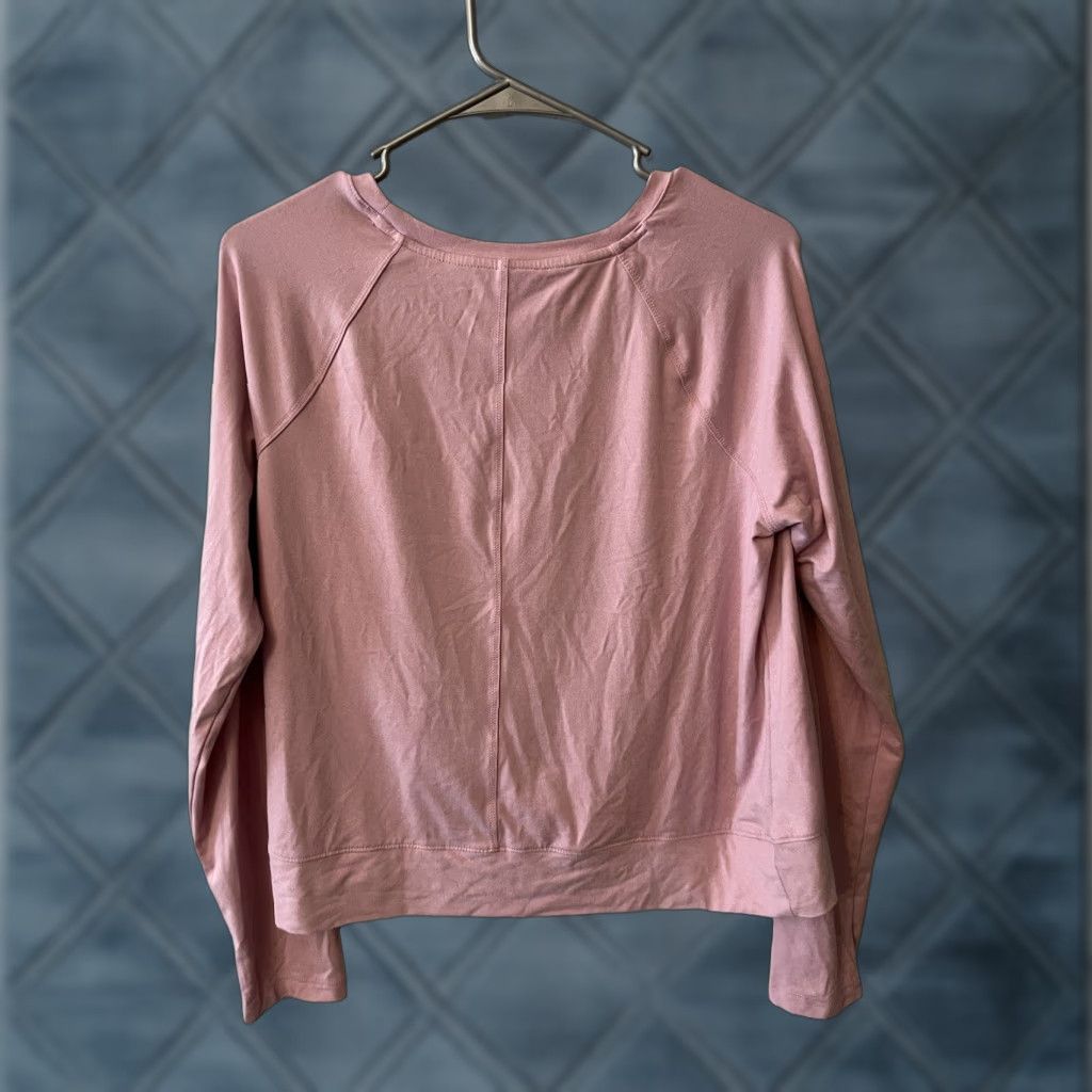Vintage Women's Apana Pink Athletic Long Sleeve Knit Top M Crew Neck Pullover Shirt Women Size M / US 6-8 / IT 42-44 - 1 Thumbnail