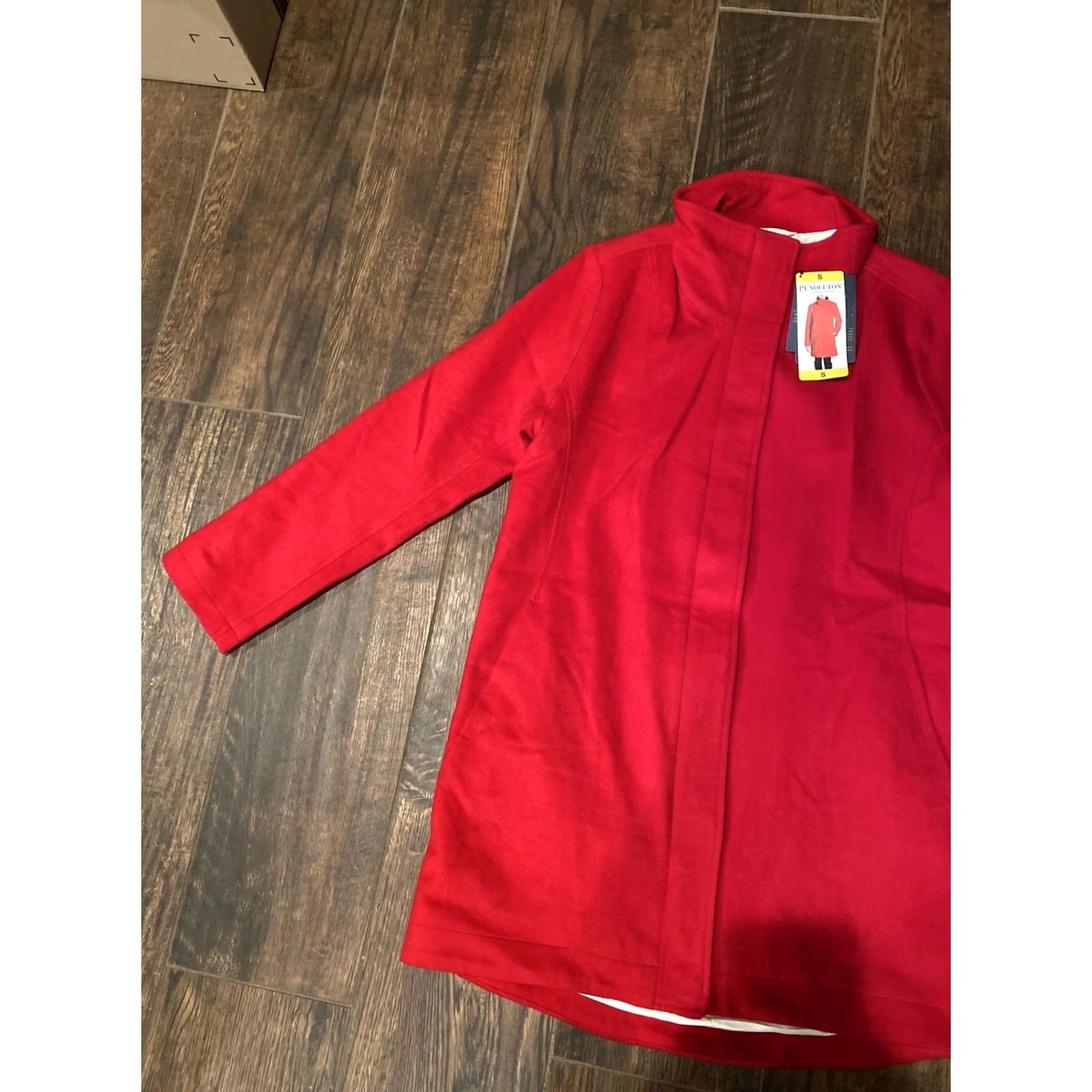 Pendleton VINTAGE Pendleton Coat Wool Red Lined Heavyweight Overcoat Womens Small NWT Size S / US 4 / IT 40 - 3 Thumbnail