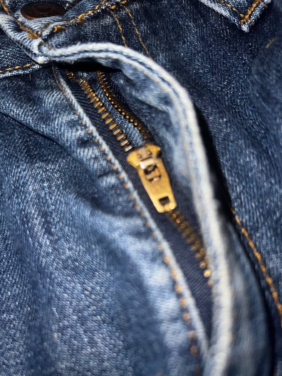 Levi's × Vintage Vintage Levi's 505 Blue Distressed Mud Wash Denim Jeans Size US 31 - 8 Thumbnail