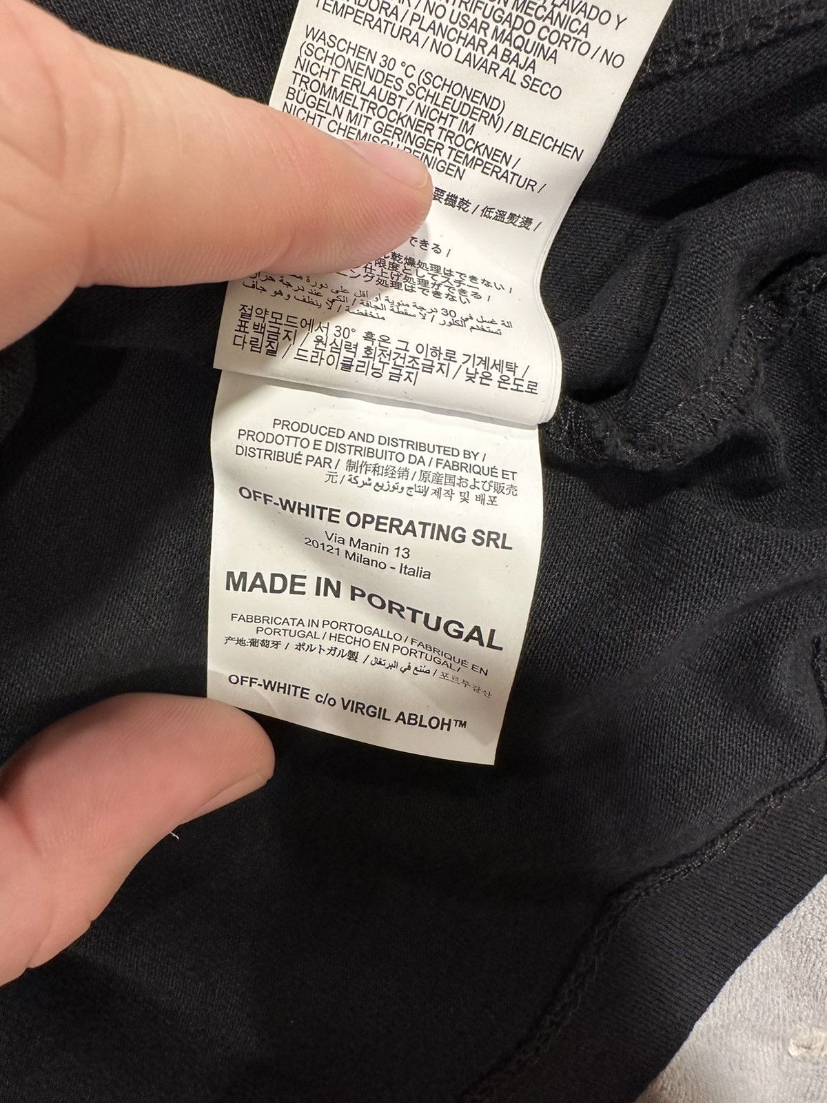 Off-White ***RARE OFF WHITE SHIRT Size US XL / EU 56 / 4 - 5 Thumbnail
