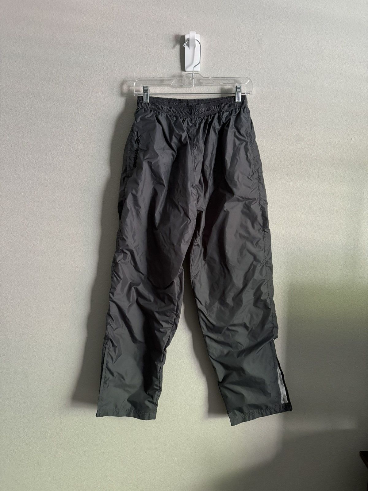 Reebok VINTAGE REEBOK GREY TRACKPANTS Size US 29 - 2 Thumbnail