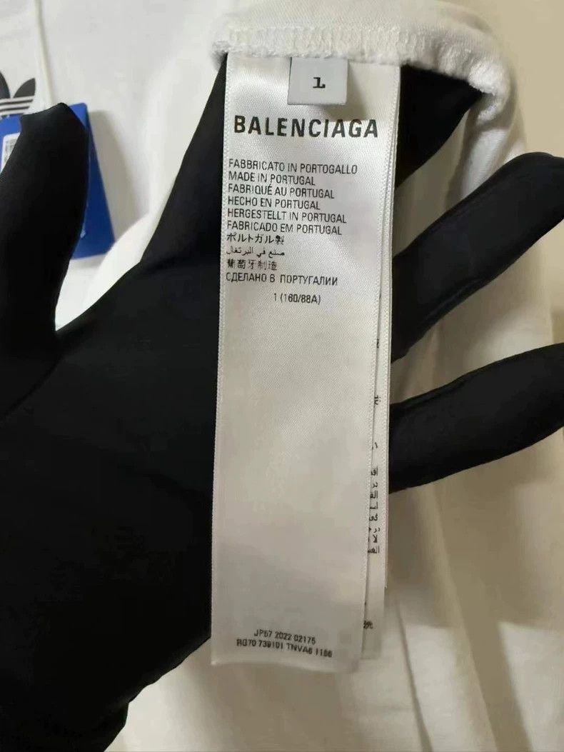 Balenciaga Balenciaga Clover co-branded short sleeve 2501-Nextarrow Size US S / EU 44-46 / 1 - 5 Thumbnail