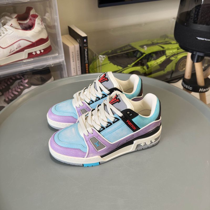Louis Vuitton Louis Vuitton Colorful Low-Top Trainer Sneakers 0079 Size US 6.5 / EU 39-40 - 1 Thumbnail
