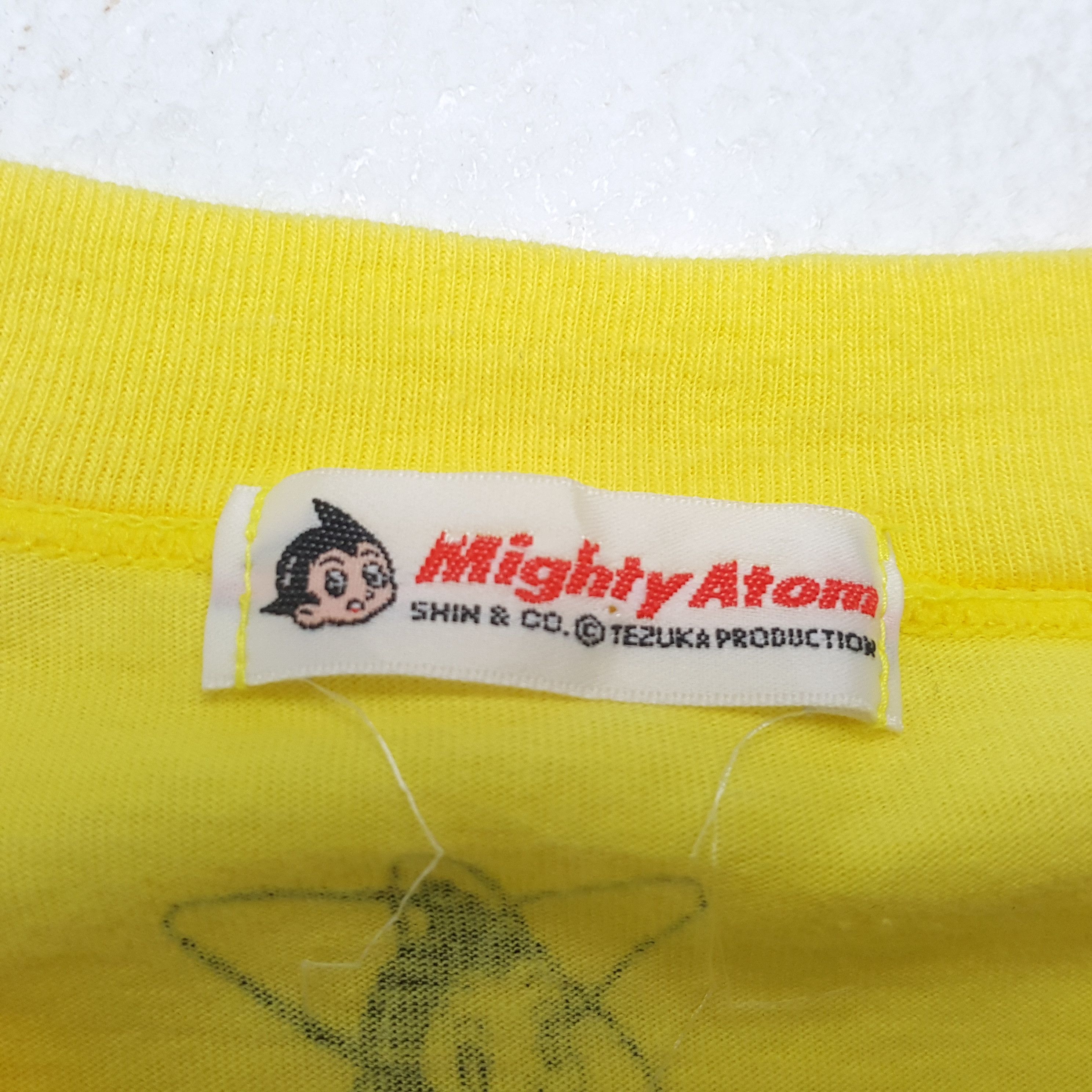 Anime × Japanese Brand × Vintage ASTRO BOY SCIENCE FICTION Japanese Anime Cartoon Tshirt Size US M / EU 48-50 / 2 - 7 Thumbnail