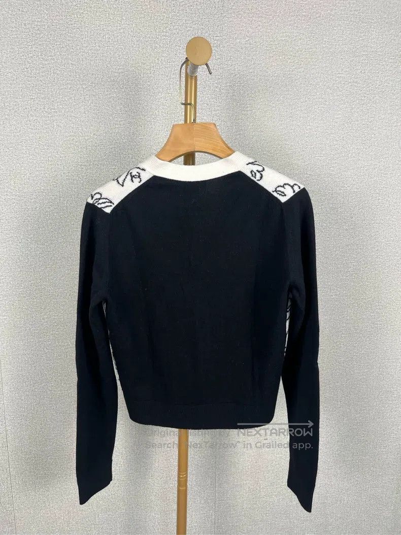 Chanel Chanel White printed long-sleeved knitted coat Size XS / US 0-2 / IT 36-38 - 2 Thumbnail