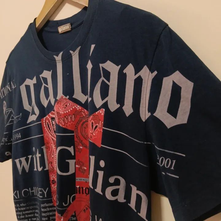 John Galliano John Galliano newspaper t-shirt Size US L / EU 52-54 / 3 - 5 Thumbnail